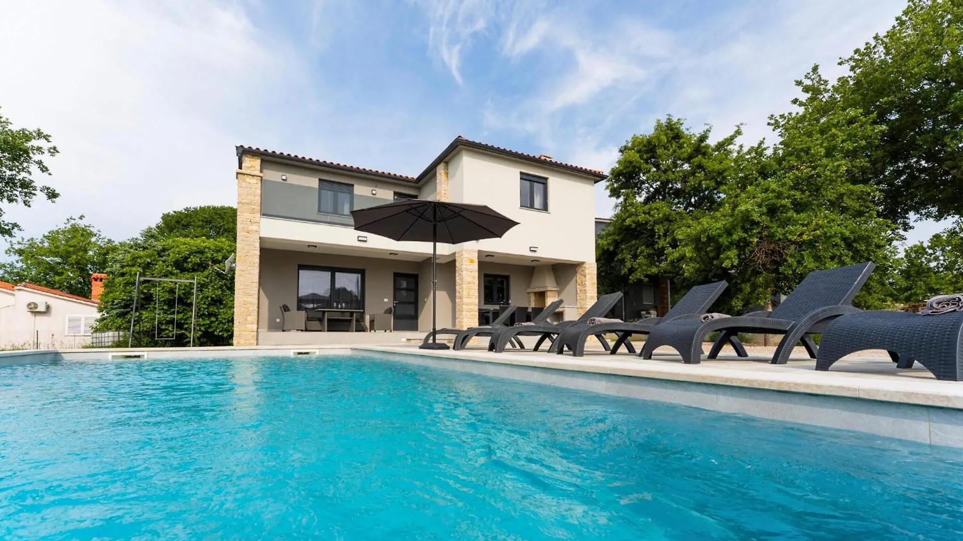 Cozy Home In Labin With Private Swimming Pool, Can Be Inside Or Outside Kroatië